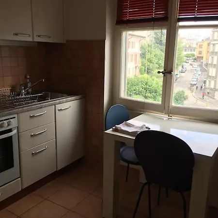 La Proximite Du Centre Avec Vue Sur Le Lac. * Lausana