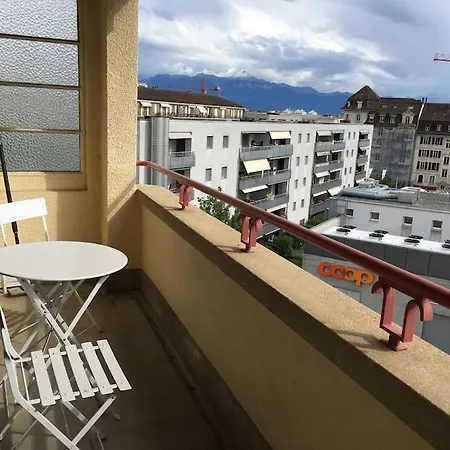 La Proximite Du Centre Avec Vue Sur Le Lac. * Lausana