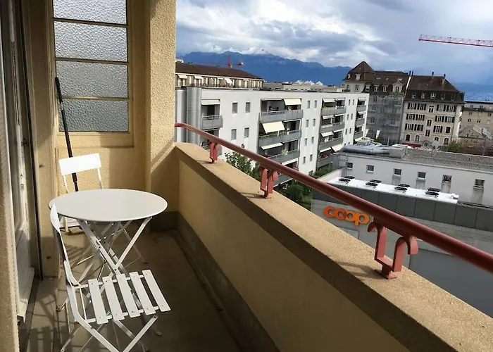 La Proximite Du Centre Avec Vue Sur Le Lac. * Lausana